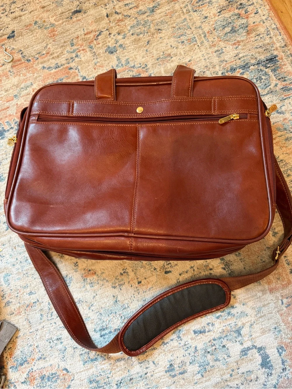 Bellino Brown Leather Laptop Briefcase with Gold Hardware